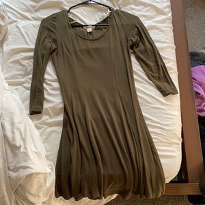 Olive green quarter sleeve dress